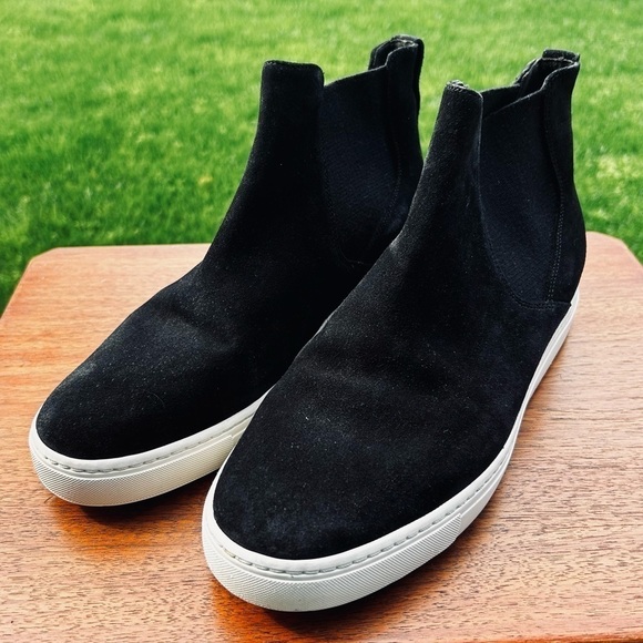 VINCE Hightop Sneakers | Size 9 - Picture 10 of 10